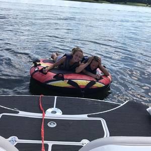 Meet your Posher, Peyton